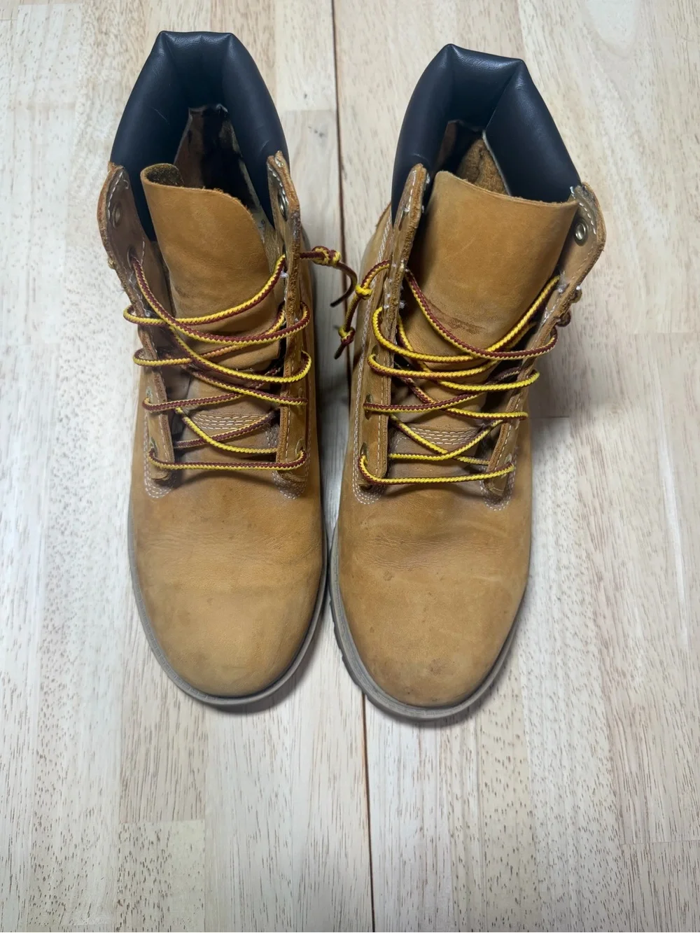 Timberland 6 inch Wheat Premium Leather PrimaLoft Boots Kids 6W Or Womens 8W